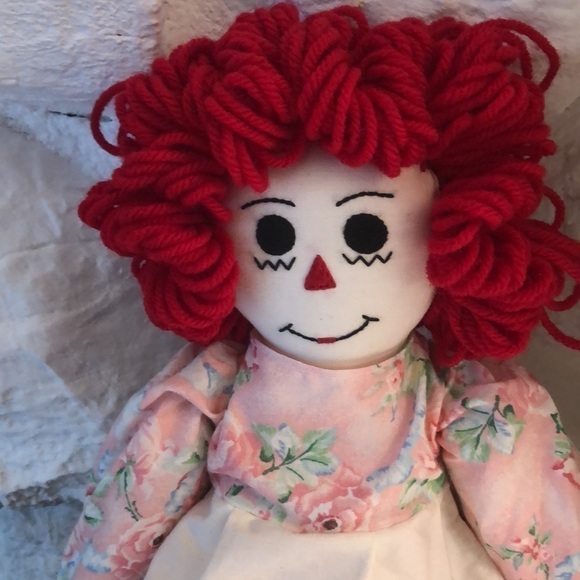 VINTAGE RAGGEDY ANN PLUSH DOLL WITH I LOVE YOU SKIRT - Picture 3 of 5